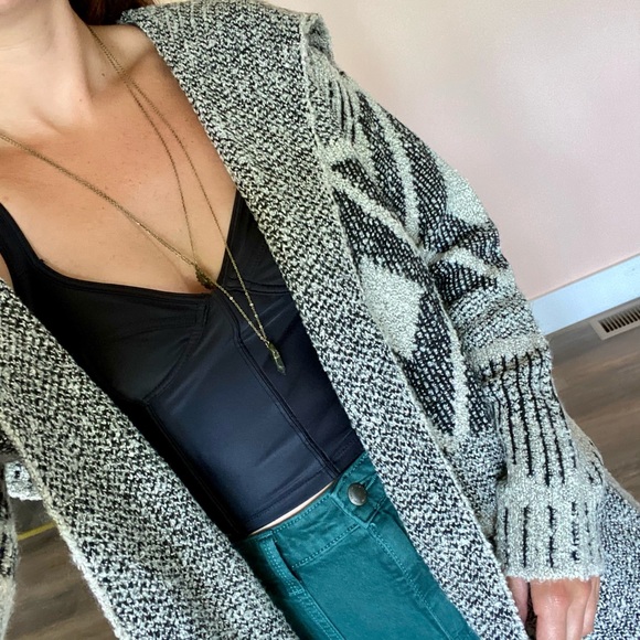 SOLD - Picture 4 of 6